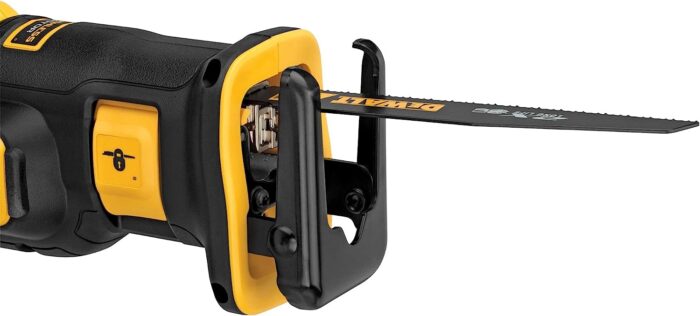 DEWALT 20V MAX RECIPROCATING SAW 6