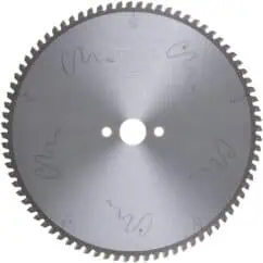 High-quality circular saw blade for woodworking and carpentry, featuring precision-cut teeth and durable construction, ideal for professional use and DIY projects.