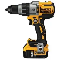 Cordless DeWalt drill with lithium-ion battery, black and yellow design, ideal for construction and DIY projects, compact and lightweight for easy handling.