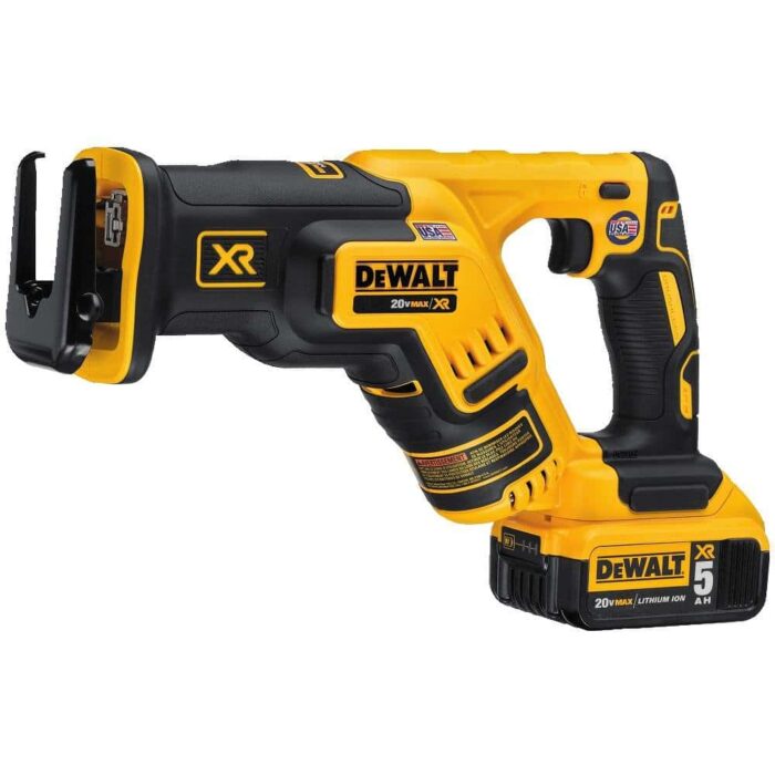DEWALT-RECIPROCATING-SAW-1