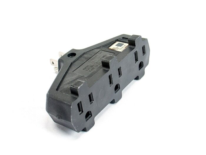TRIPLE TAP ADAPTER