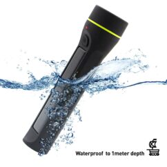 THE JOURNEY 600 LUMENS FLASHLIGHT / CHARGER