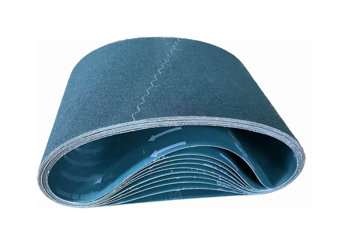 Flexible abrasive sanding belt for industrial use with grinding and finishing applications.
